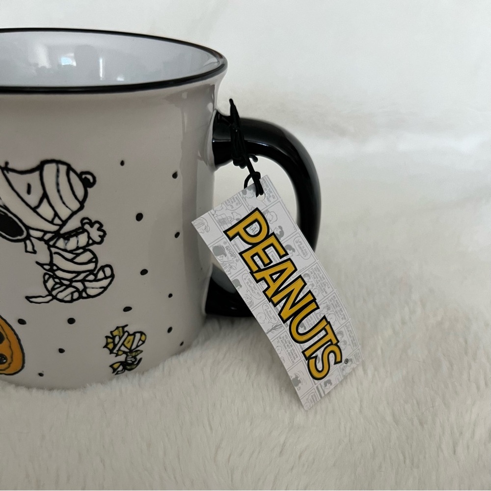Snoopy Zombie Mug NWT - Picture 3 of 6